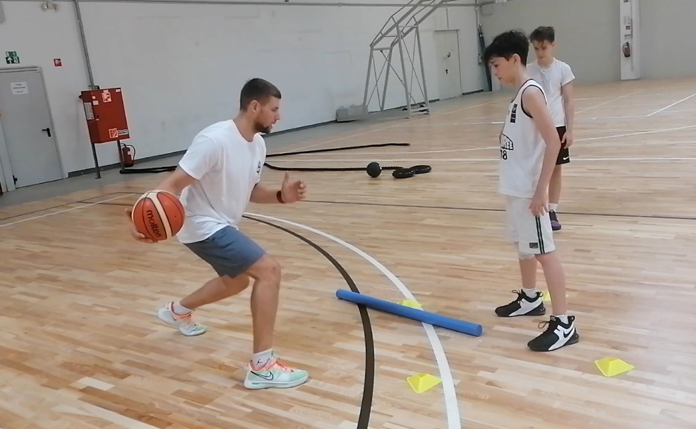 Csaba Györgyöt kérdeztük a BasketBEATS egyéni képzési programról (forrás: kezdo5.hu)